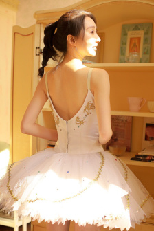 桃井晴子